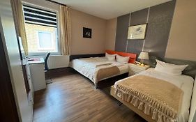Hotel Happy